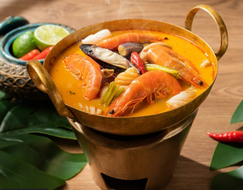 曼波泰式餐廳－酸辣海鮮湯